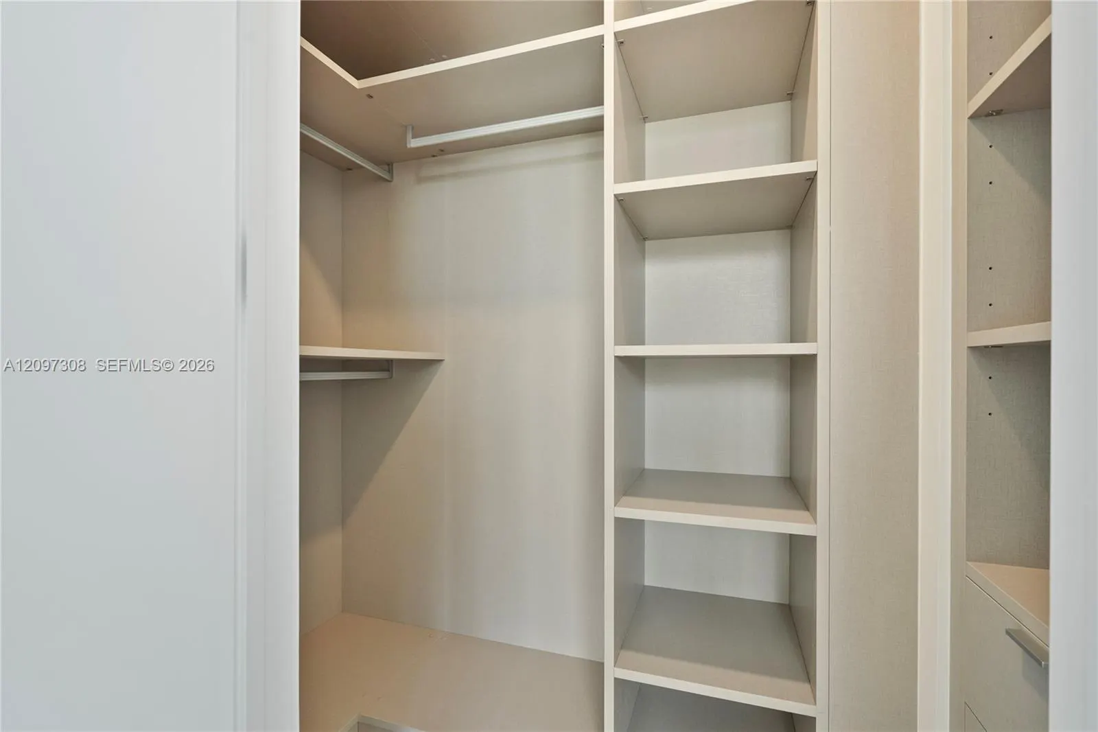 2200 Brickell Avenue #306