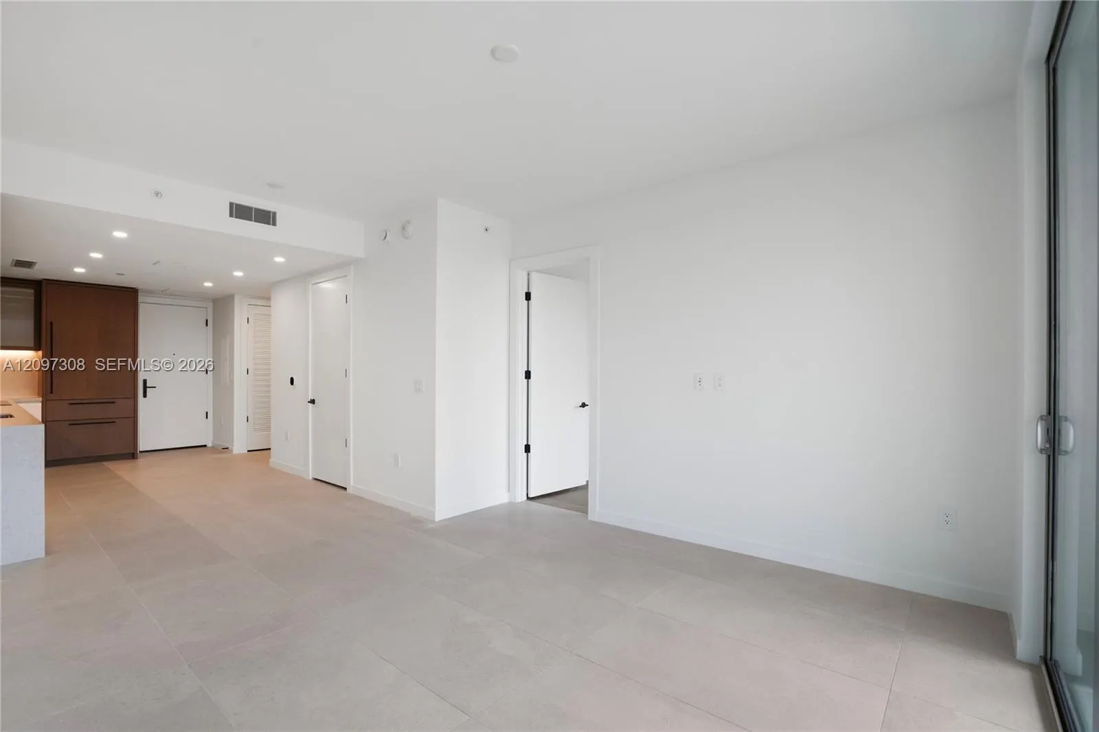 2200 Brickell Avenue #306