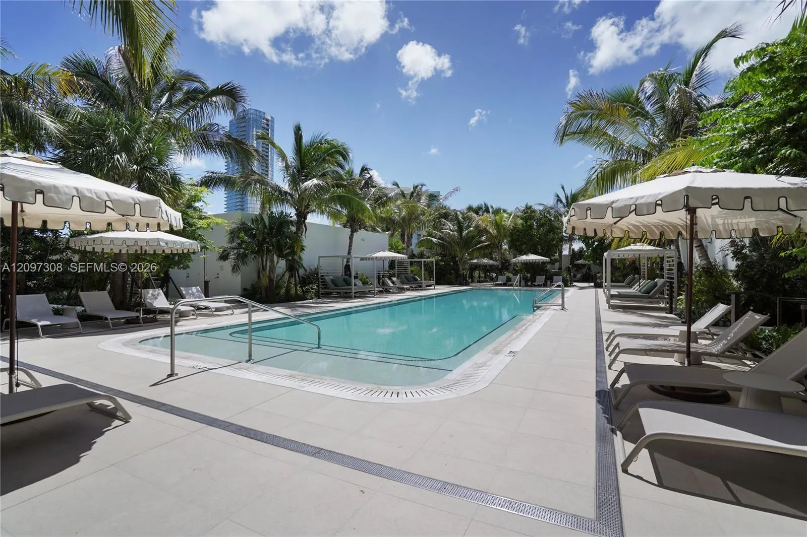 2200 Brickell Avenue #306
