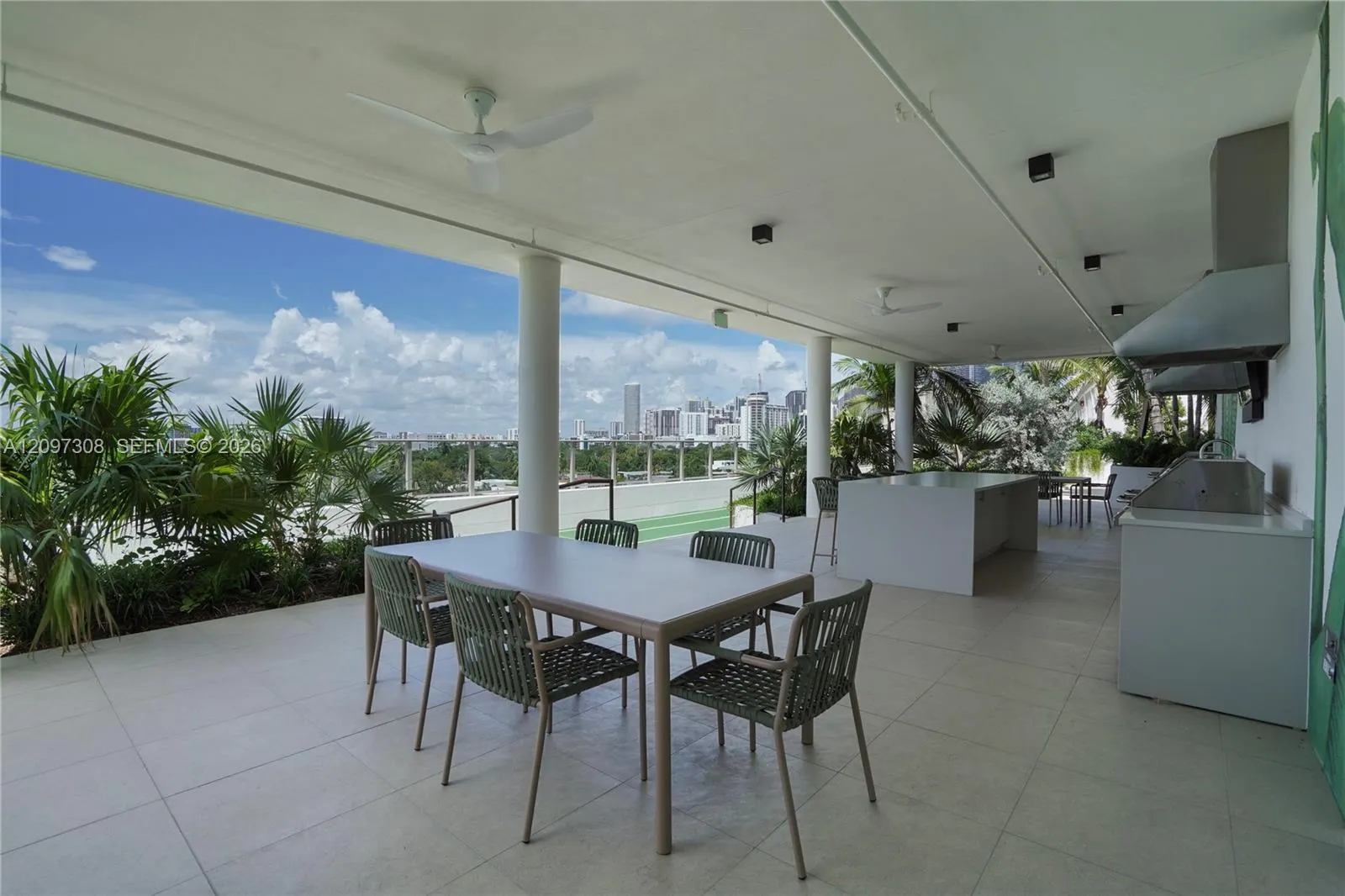 2200 Brickell Avenue #306
