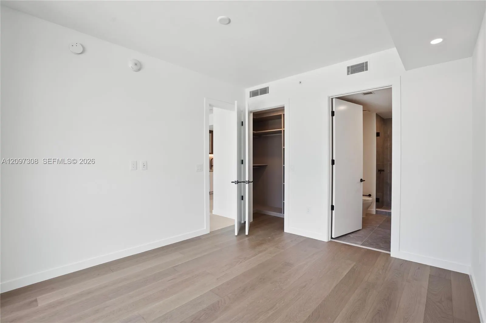 2200 Brickell Avenue #306