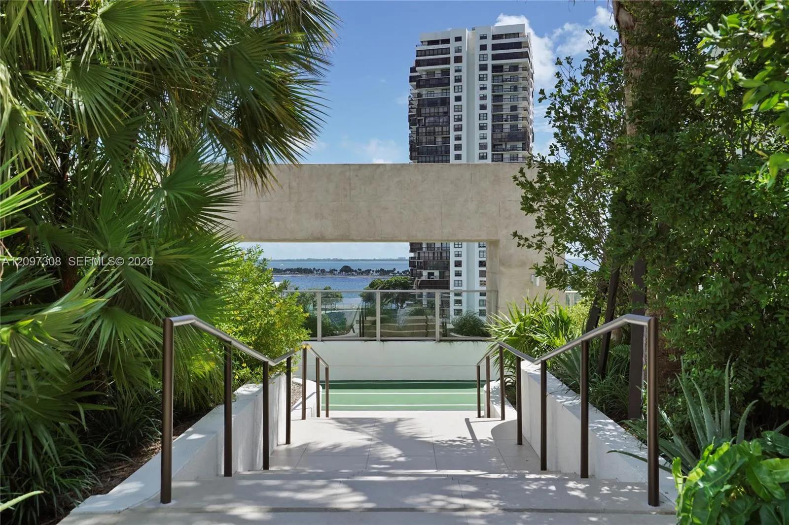 2200 Brickell Avenue #306