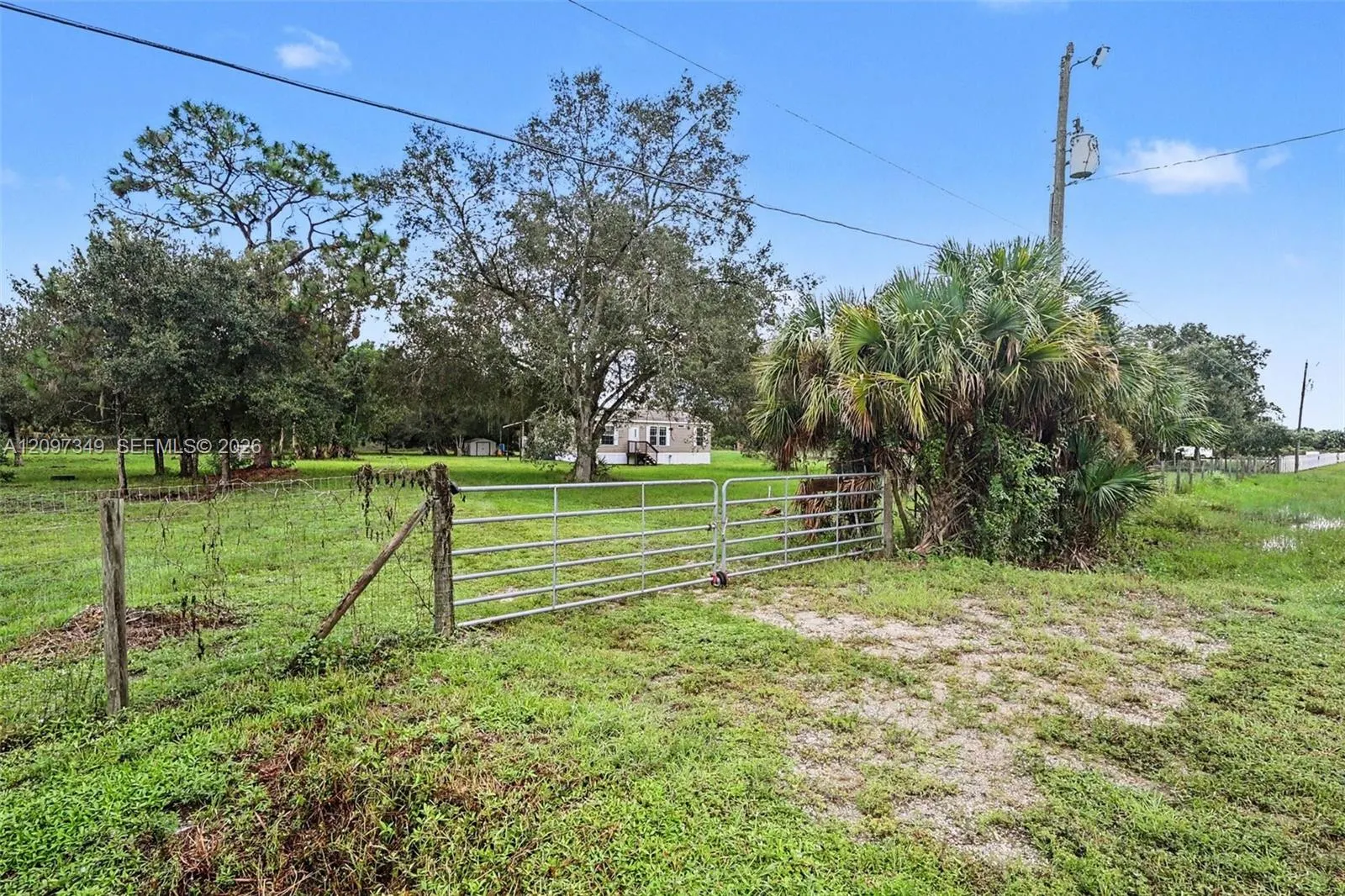2856 Pioneer 9th Street