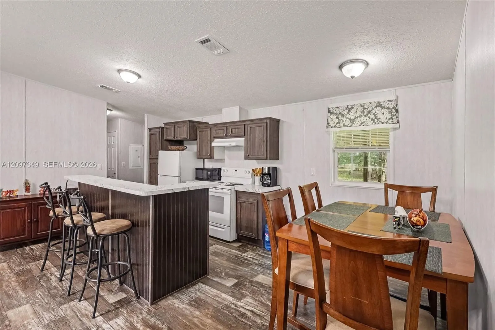 2856 Pioneer 9th Street
