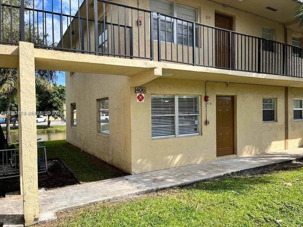 406 Lakeside Drive #117