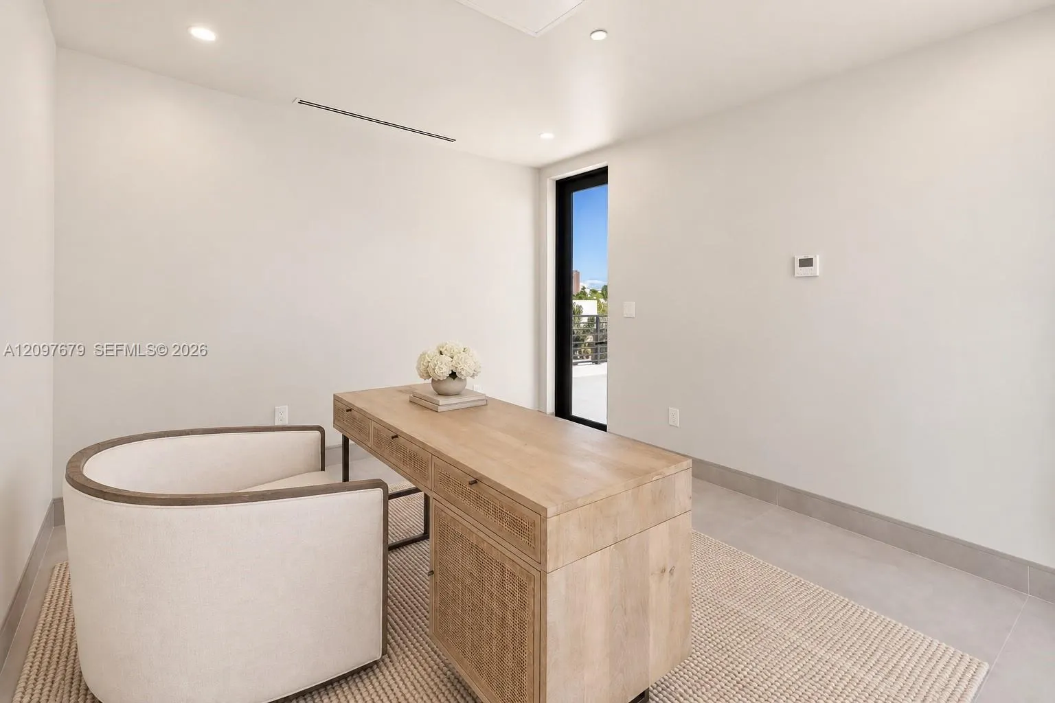 843 SW 14th Court