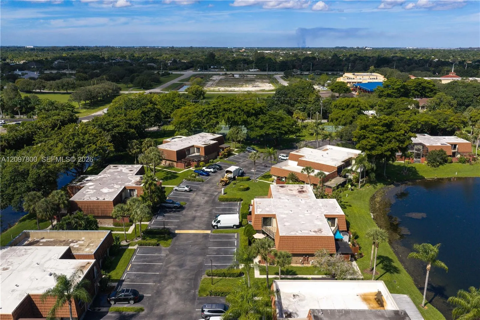 11915 SW 13th Court #11915