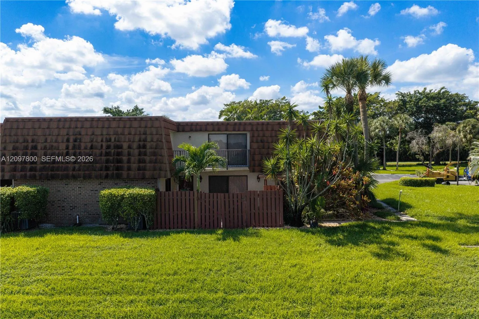 11915 SW 13th Court #11915