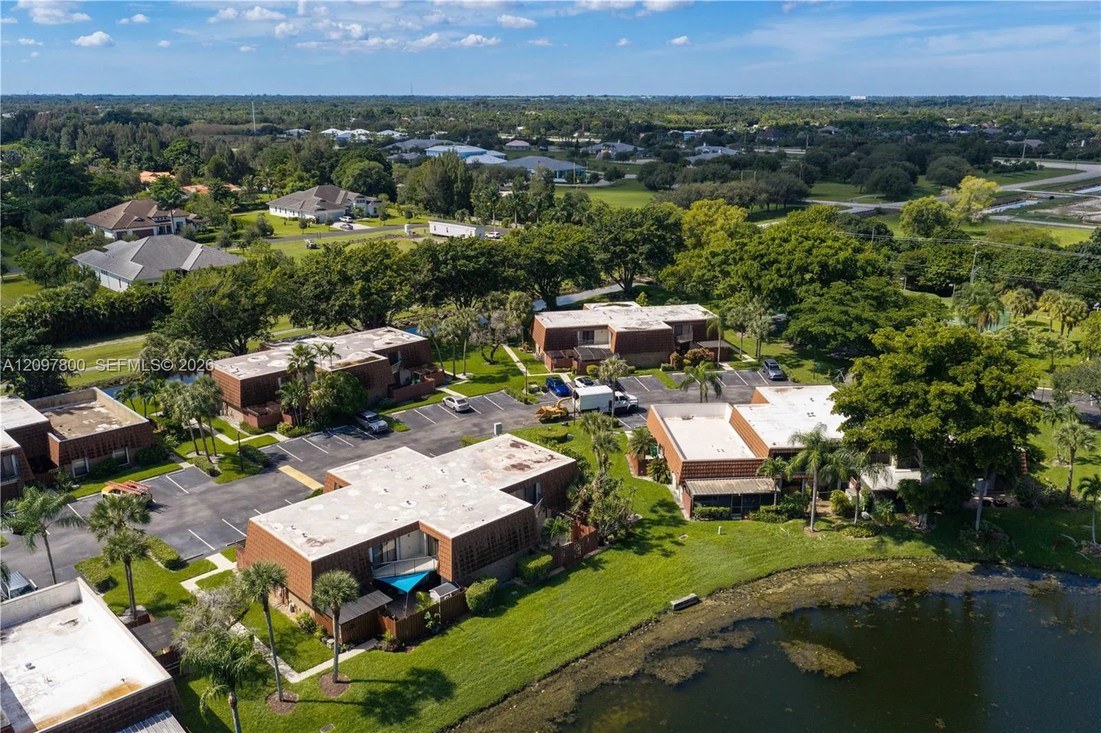 11915 SW 13th Court #11915