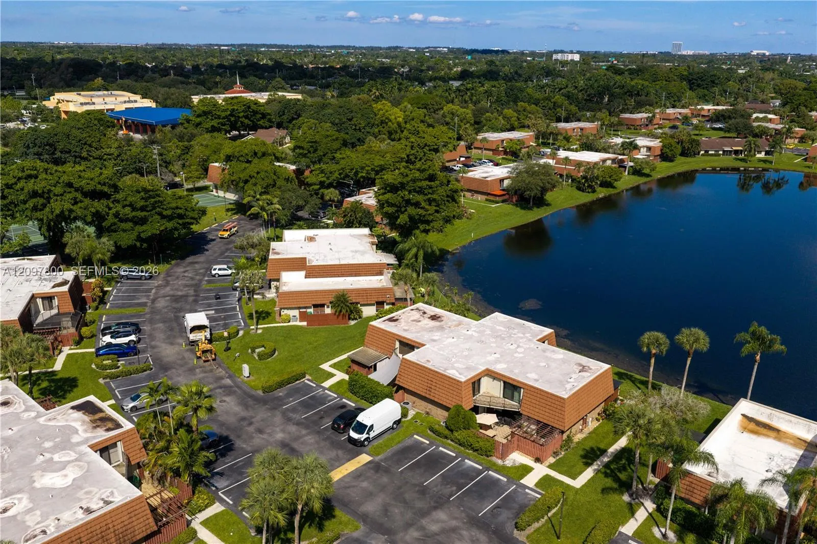 11915 SW 13th Court #11915