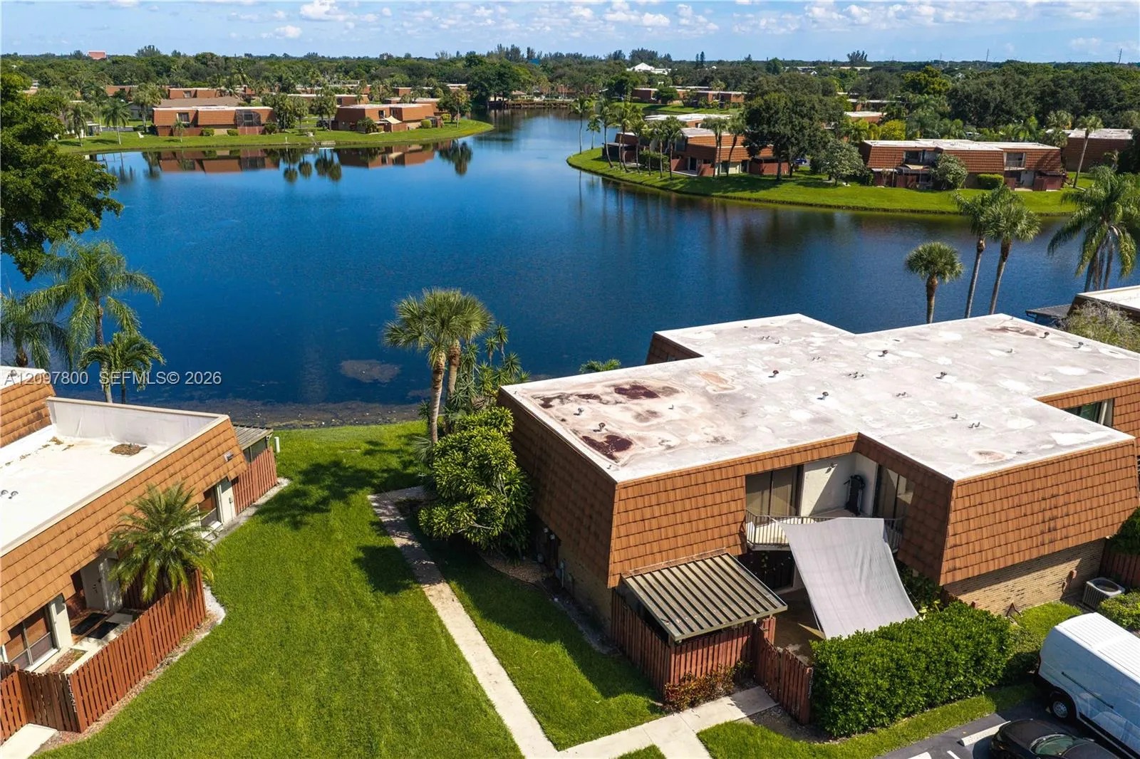11915 SW 13th Court #11915