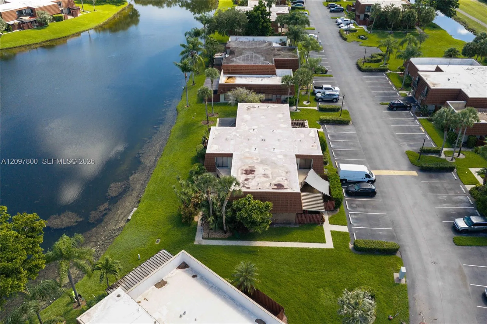 11915 SW 13th Court #11915