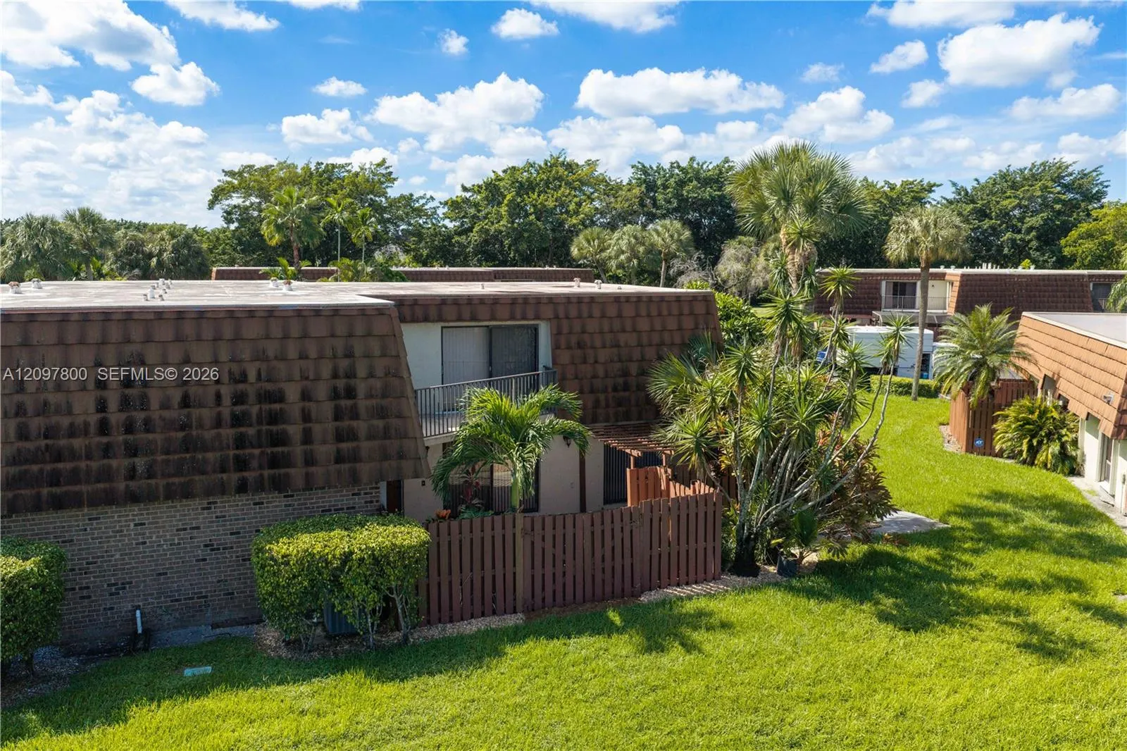 11915 SW 13th Court #11915