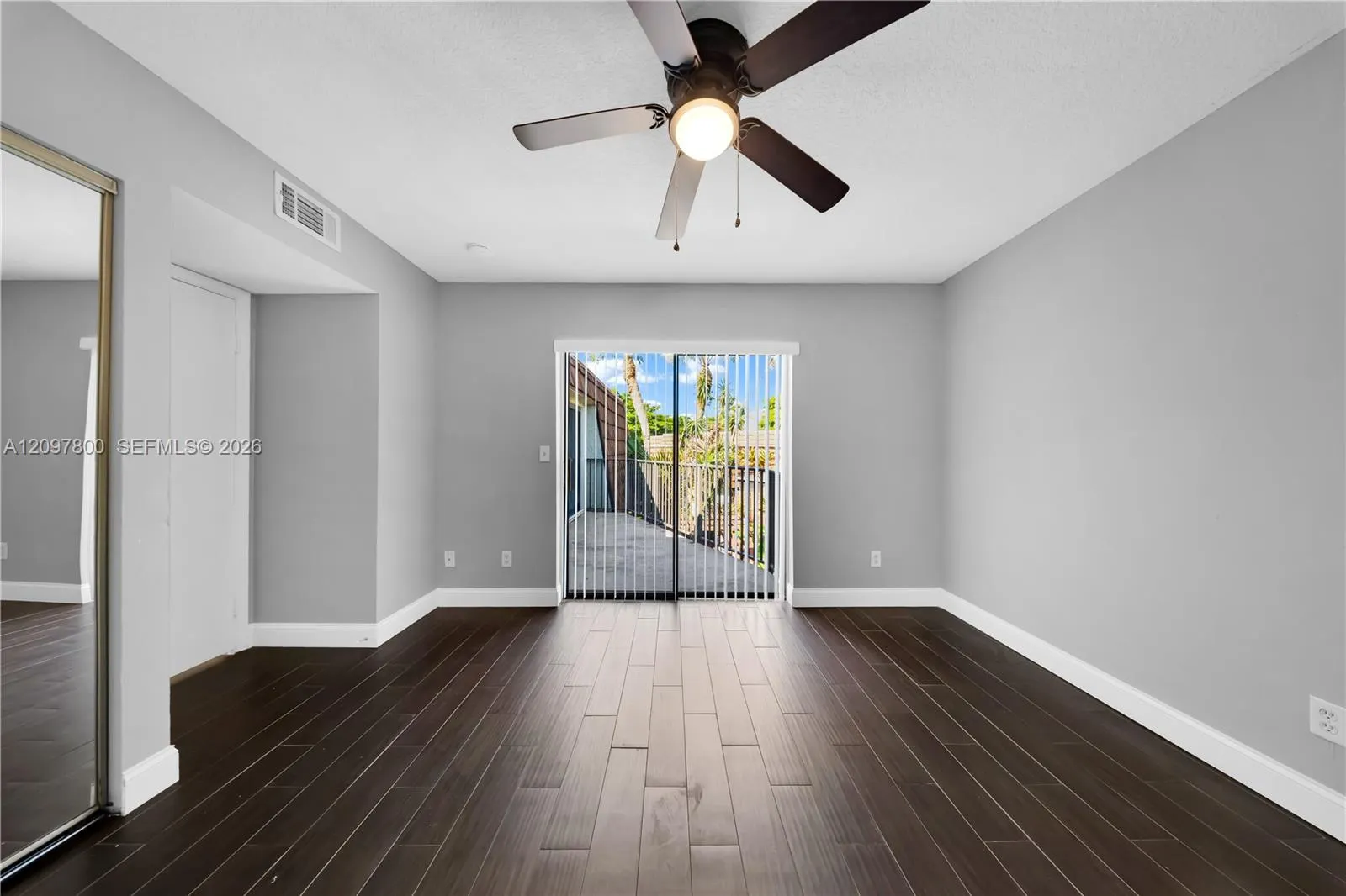 11915 SW 13th Court #11915