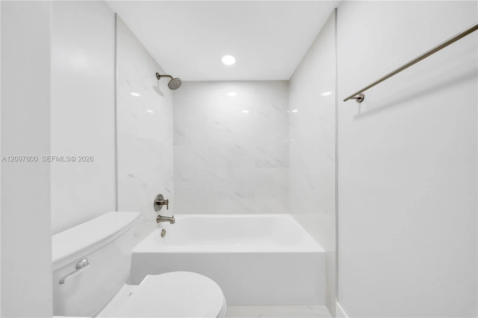 11915 SW 13th Court #11915