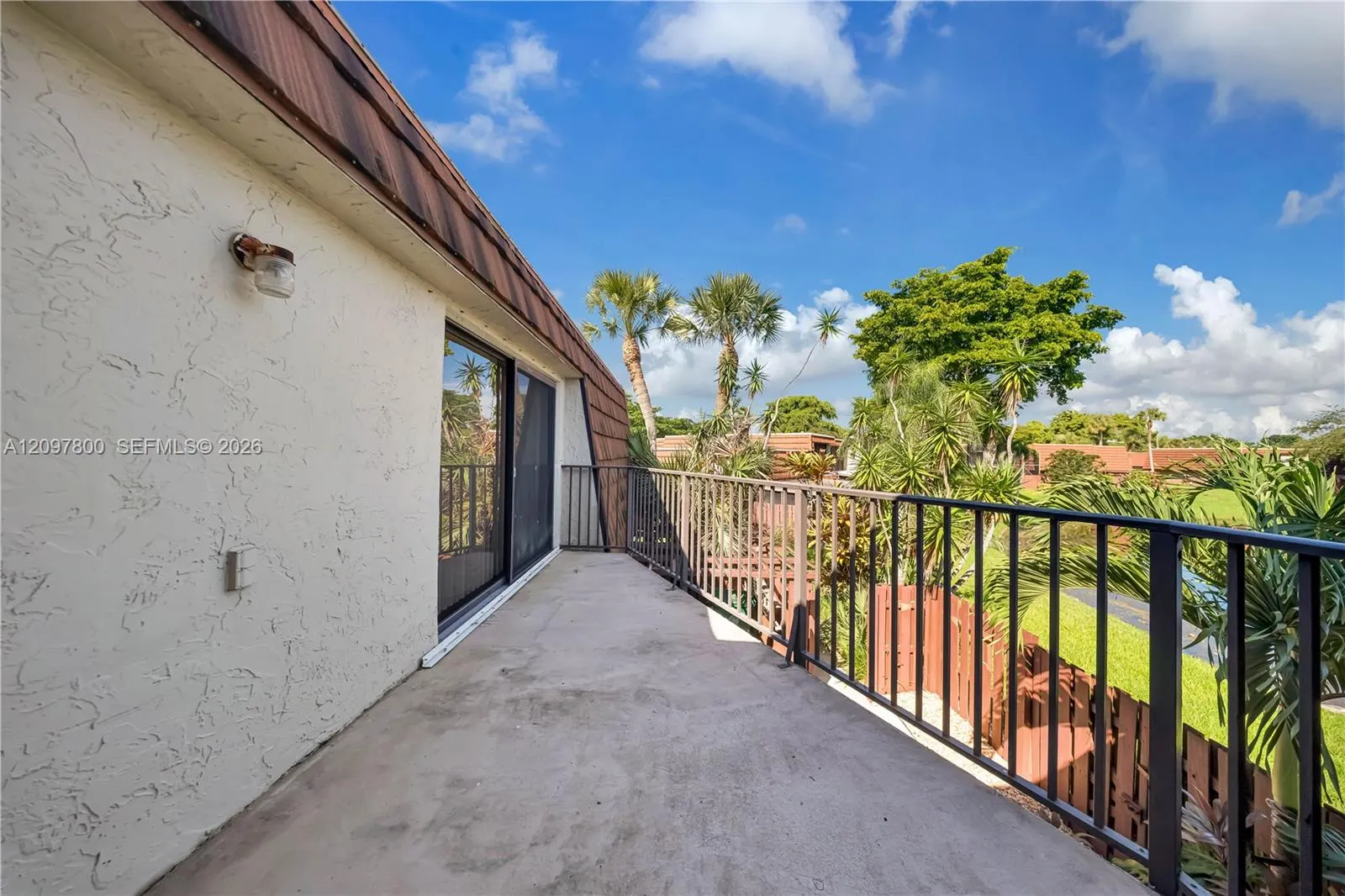 11915 SW 13th Court #11915