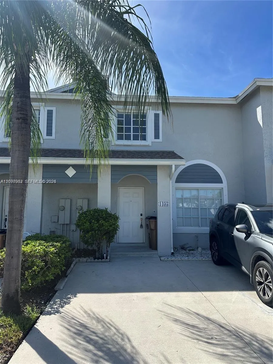 1435 SW 48th Terrace