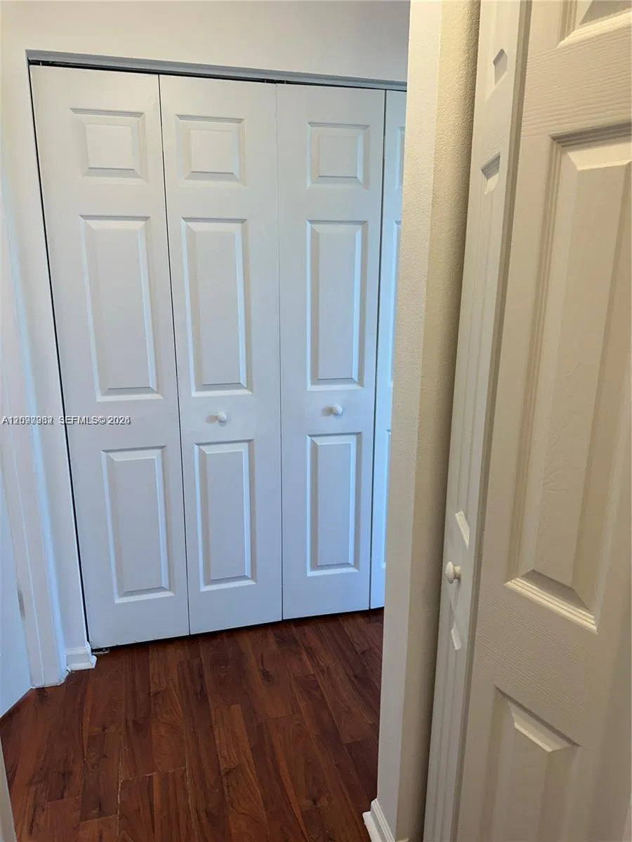 1435 SW 48th Terrace