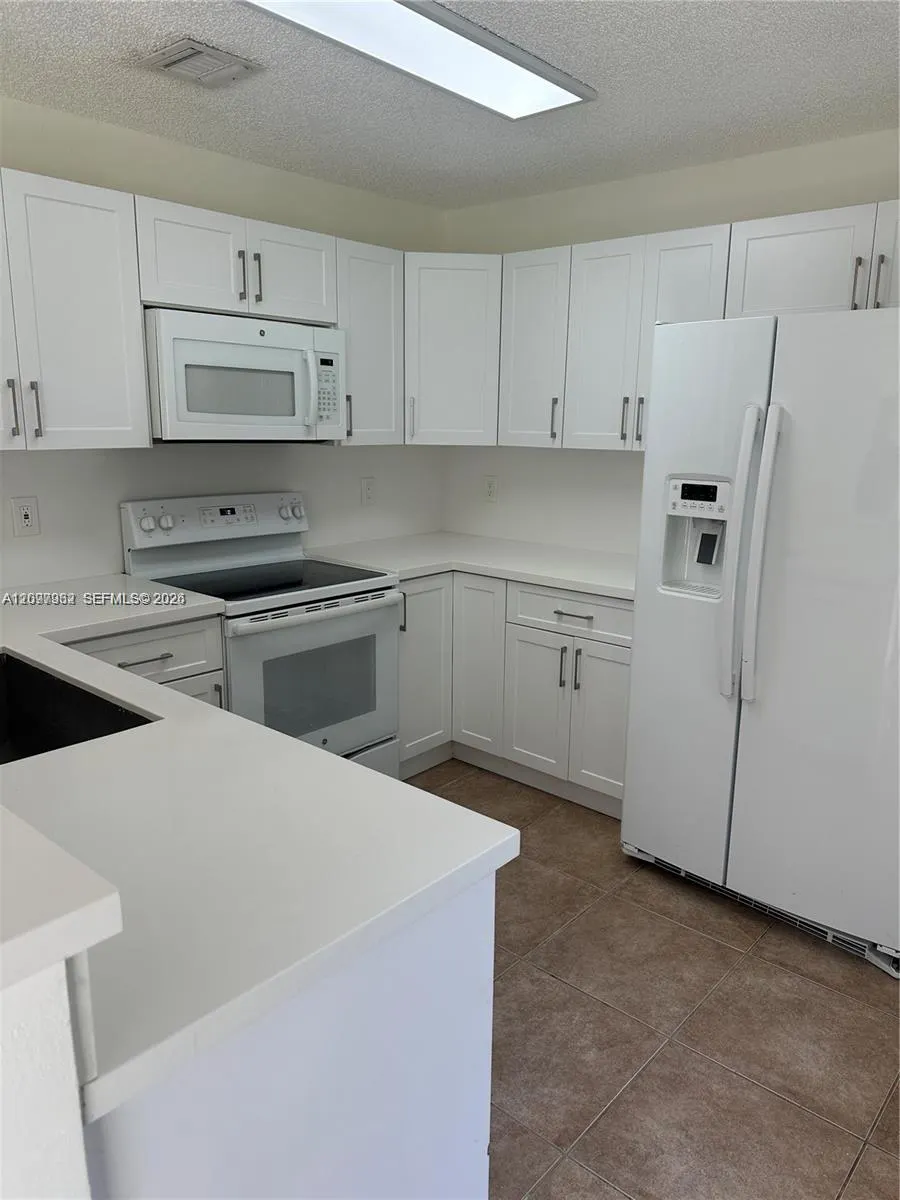 1435 SW 48th Terrace