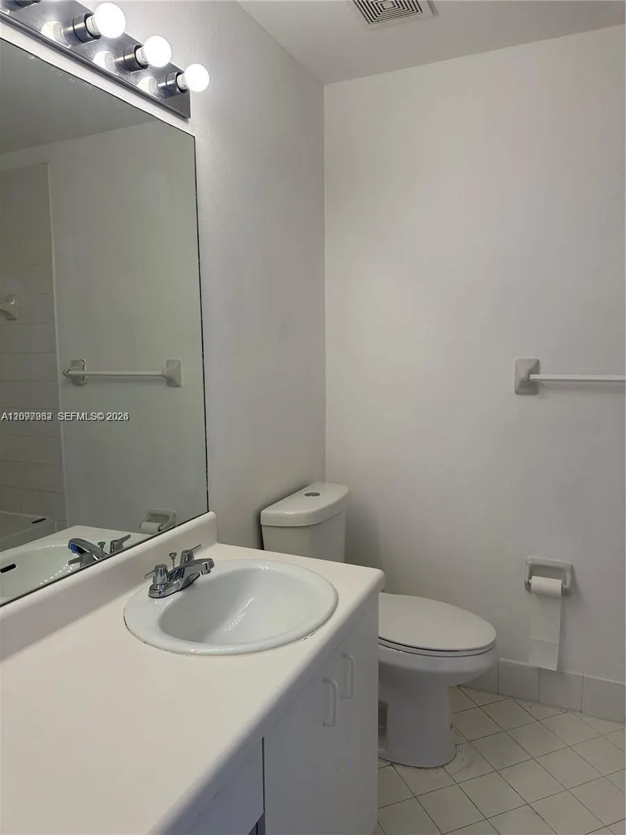 1435 SW 48th Terrace