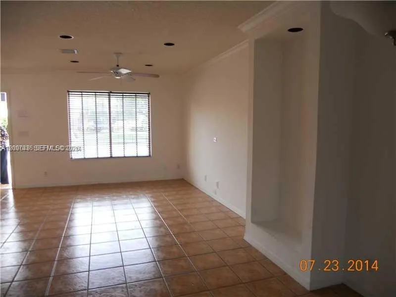 1487 SW 48th Terrace