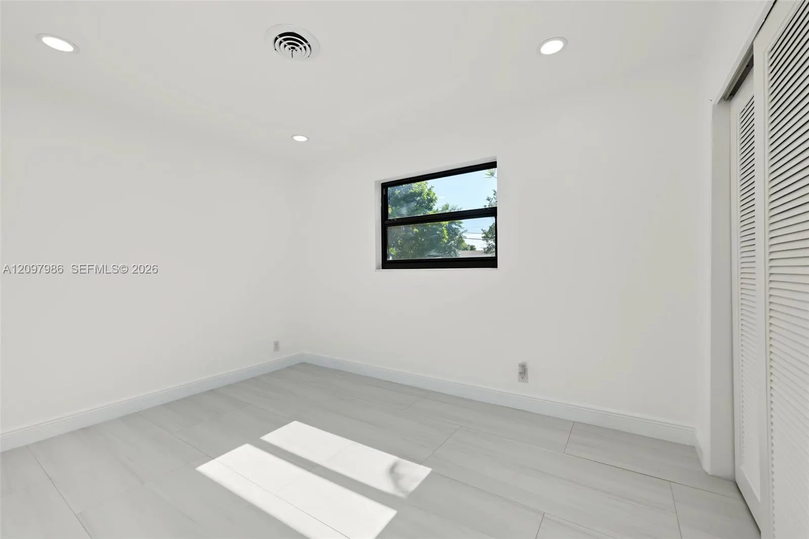 6551 NW 8th Court