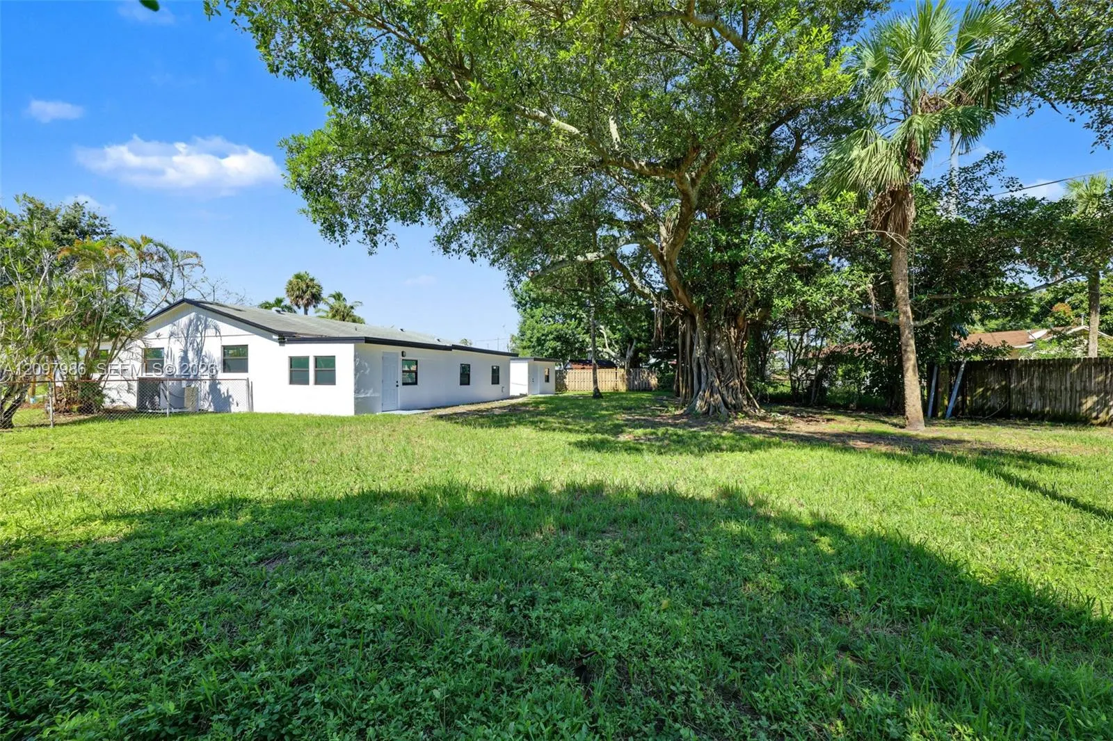 6551 NW 8th Court