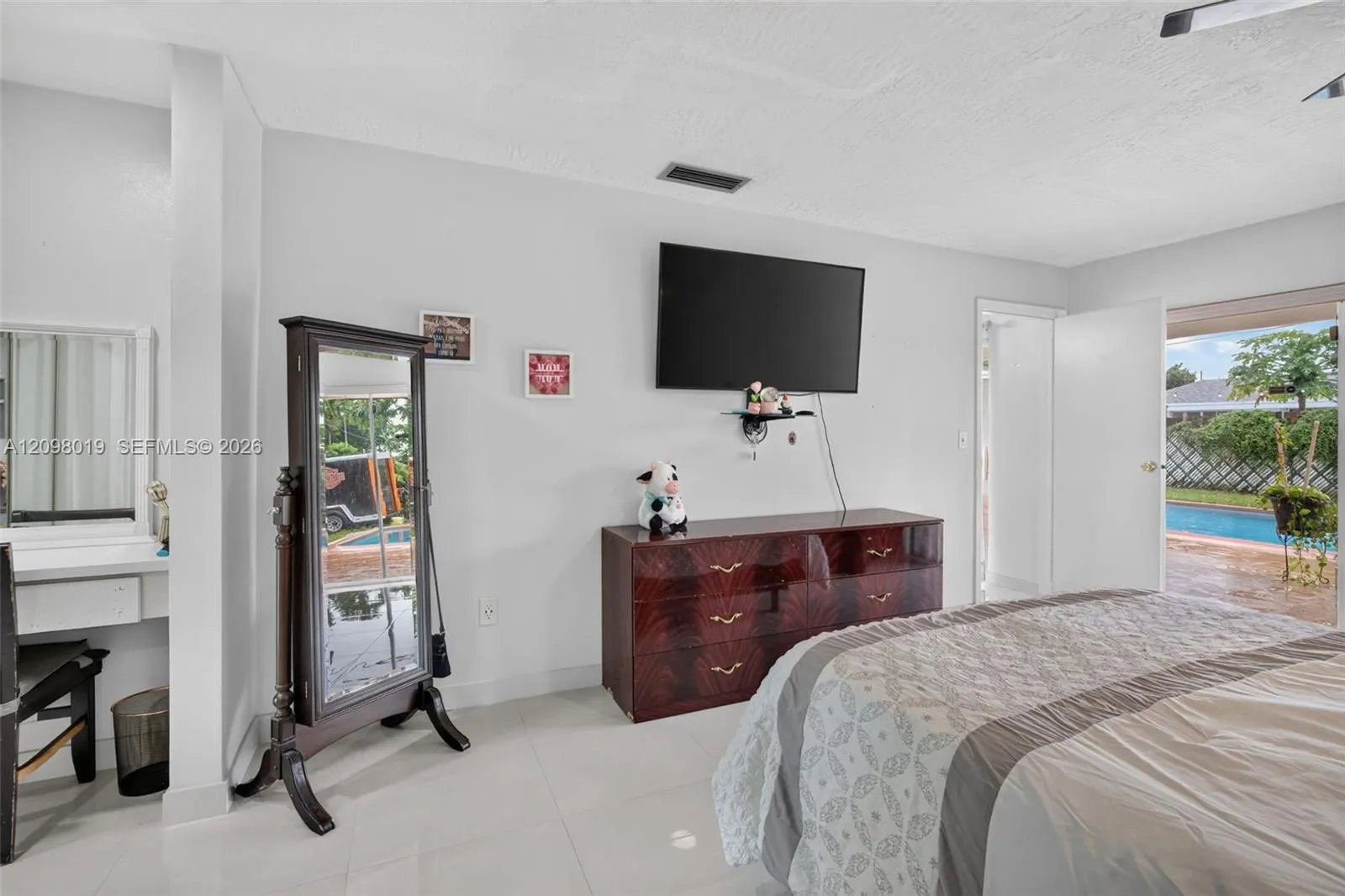 8480 NW 24th Court