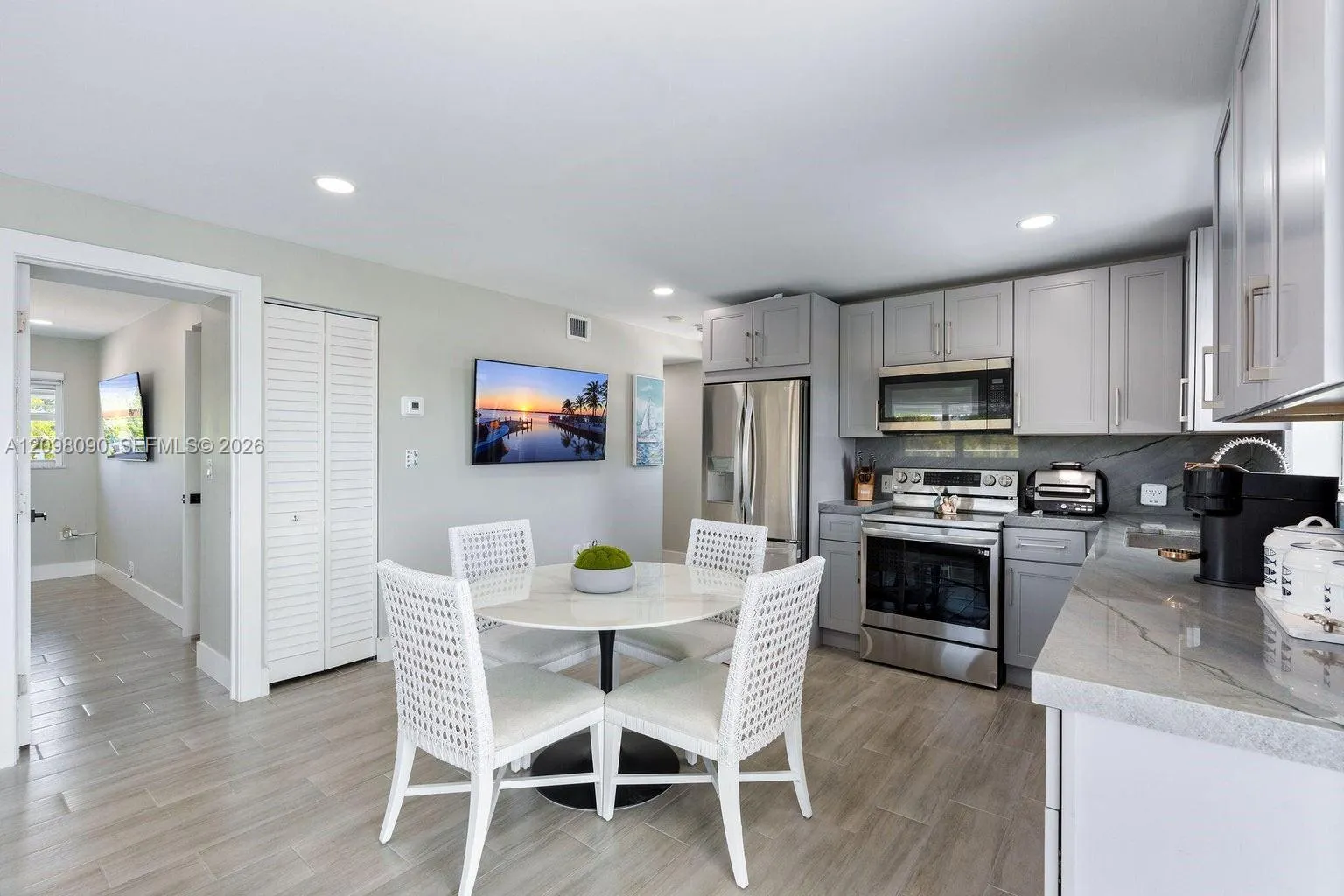 1007 Hialeah Lane
