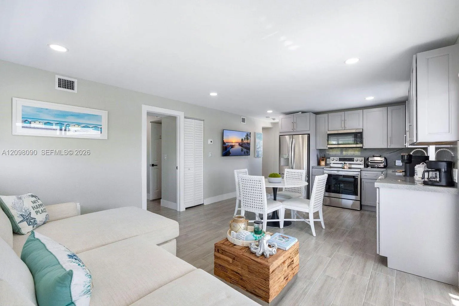 1007 Hialeah Lane
