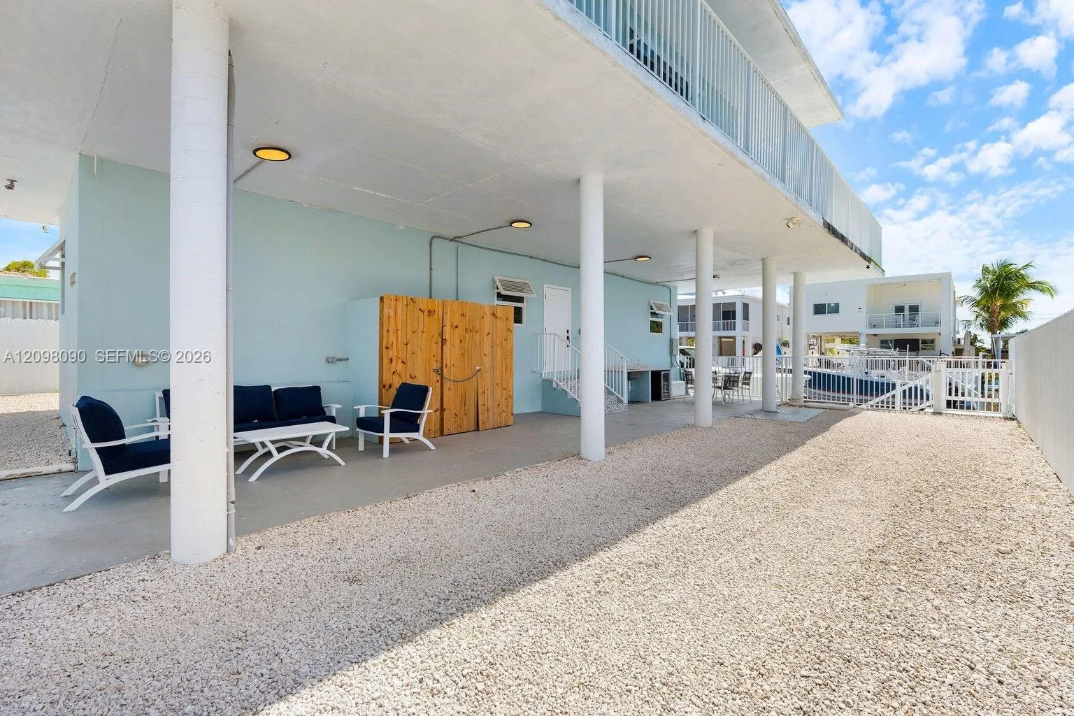 1007 Hialeah Lane
