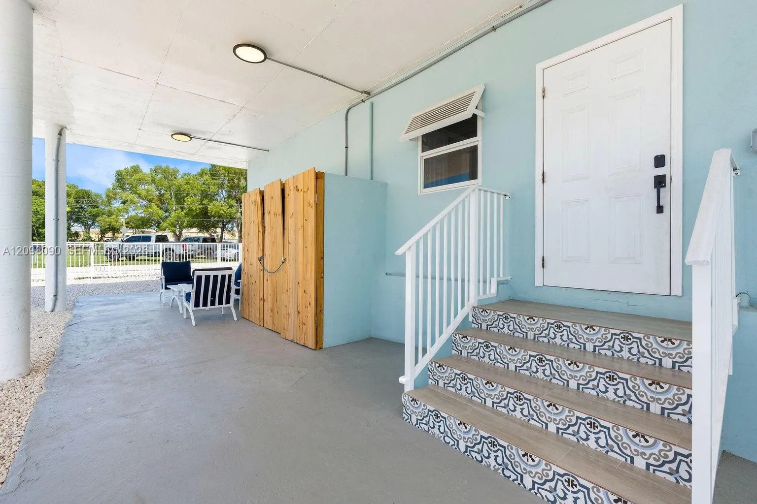 1007 Hialeah Lane