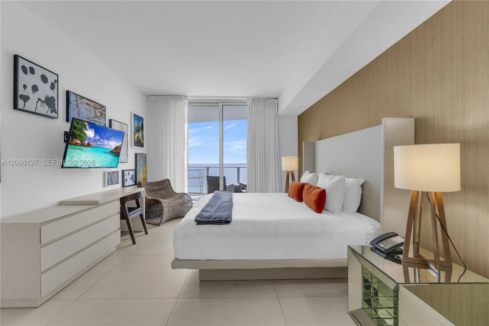 4111 S Ocean Drive #1507