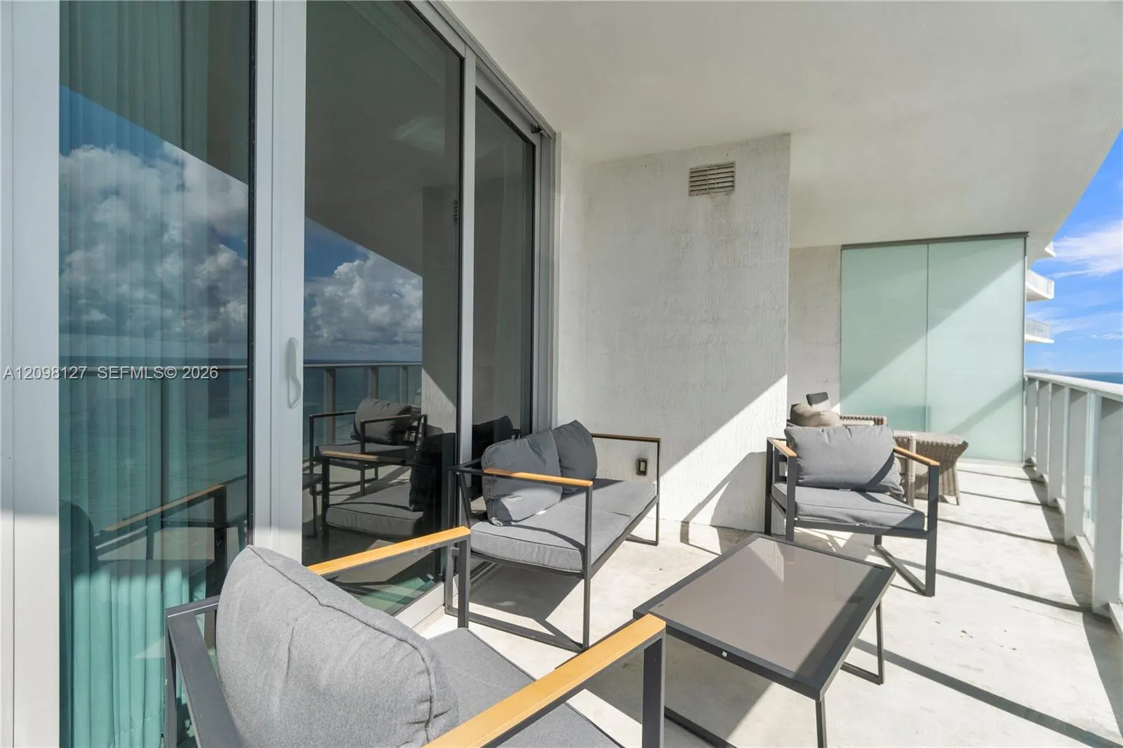 4111 S Ocean Drive #1507