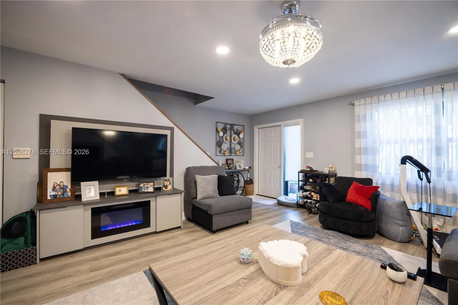 898 NW 47th Street