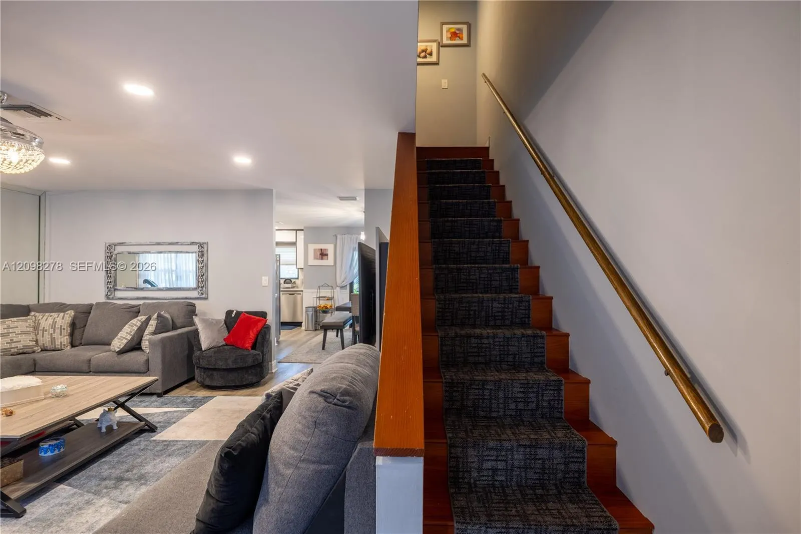 898 NW 47th Street