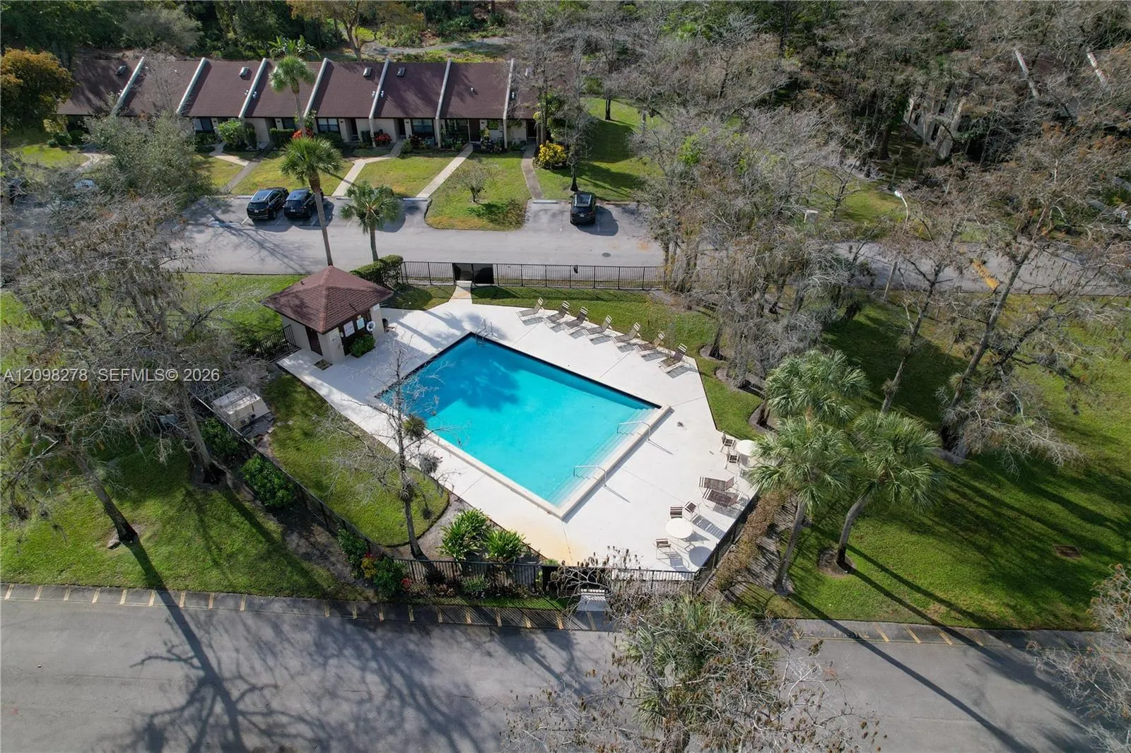 898 NW 47th Street