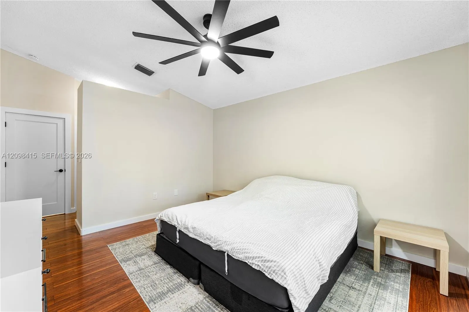 5437 NW 50th Court