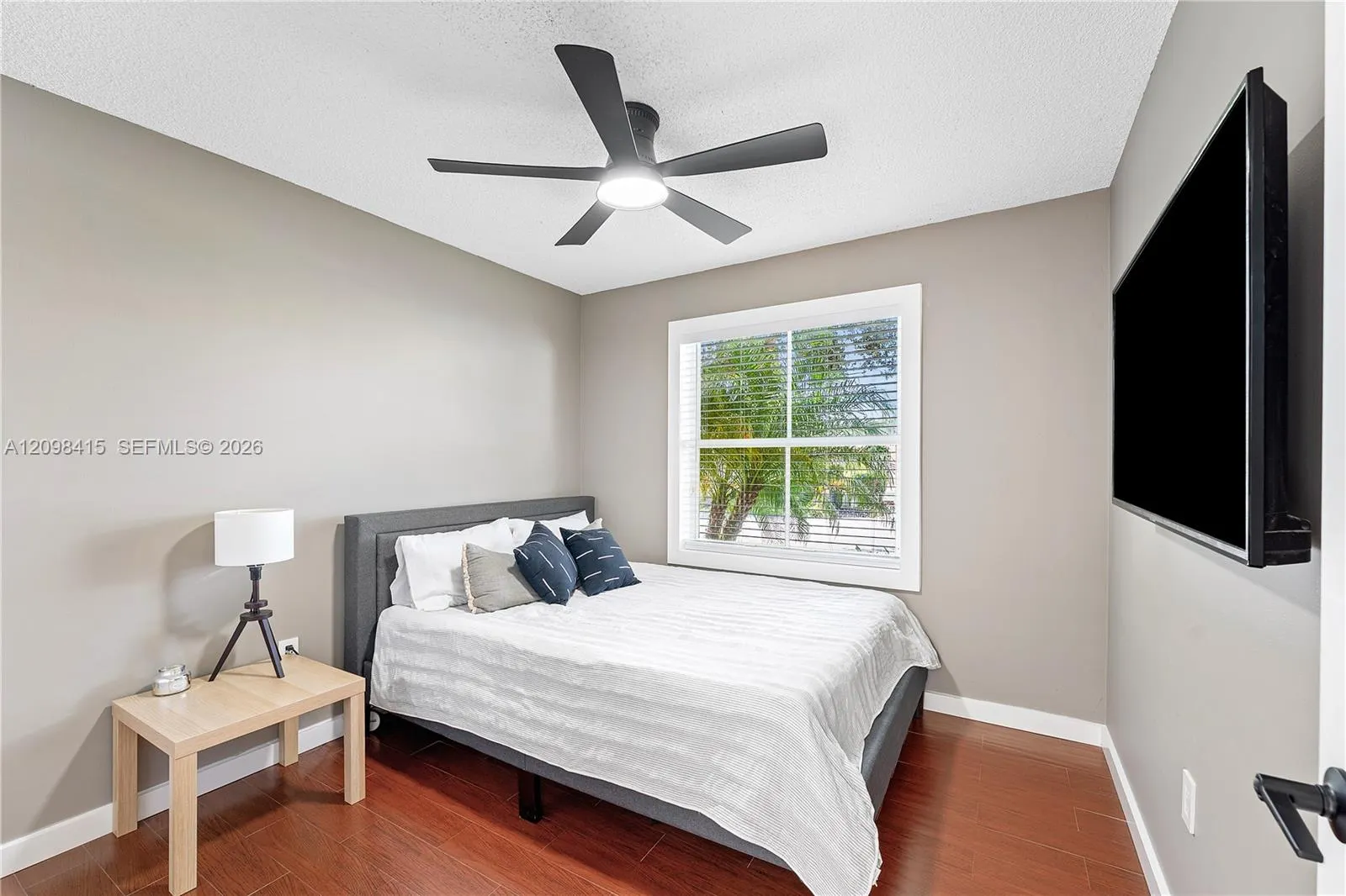 5437 NW 50th Court