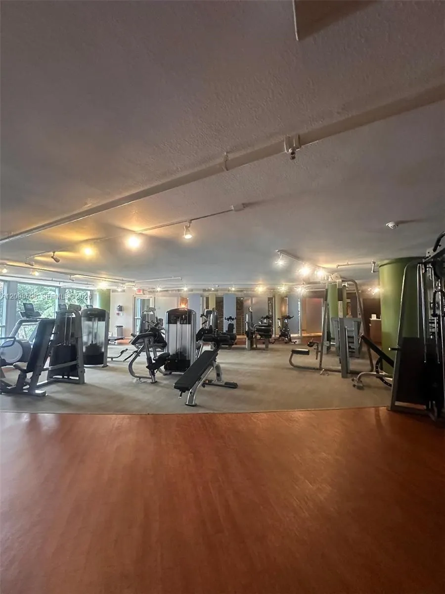 2641 N Flamingo Road #1502N