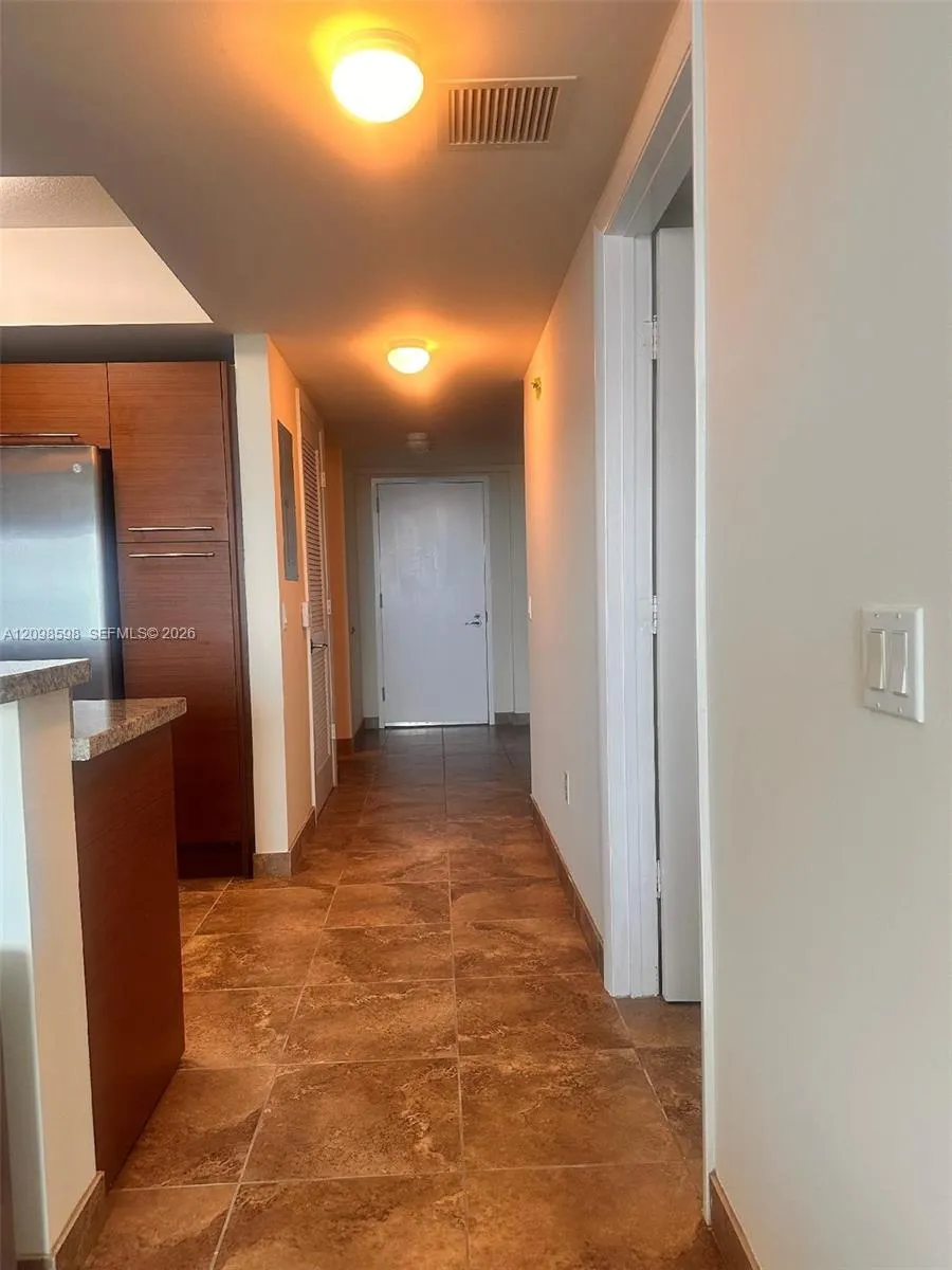 2641 N Flamingo Road #1502N