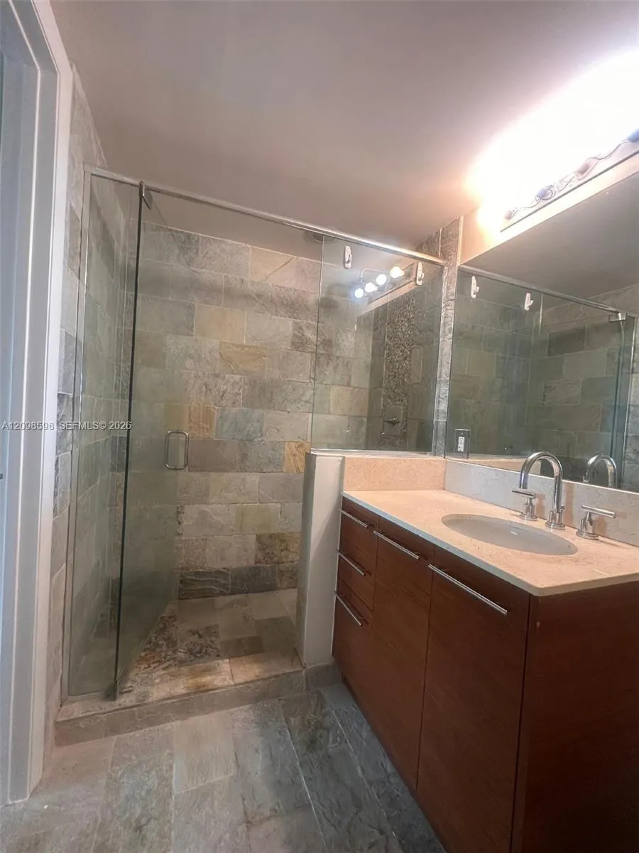 2641 N Flamingo Road #1502N