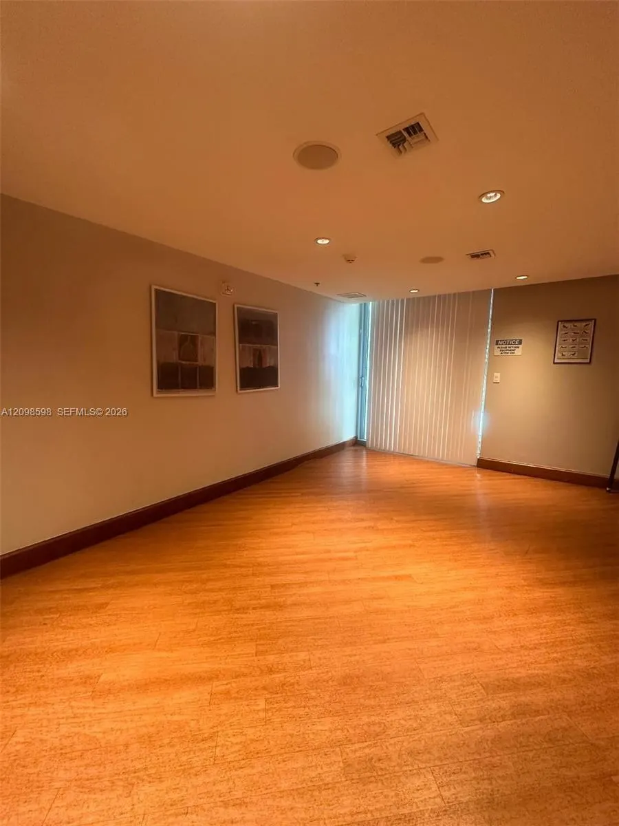 2641 N Flamingo Road #1502N