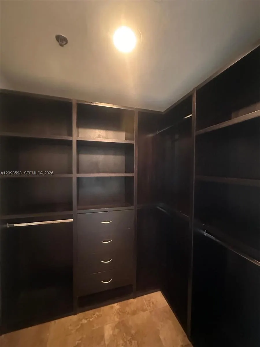2641 N Flamingo Road #1502N