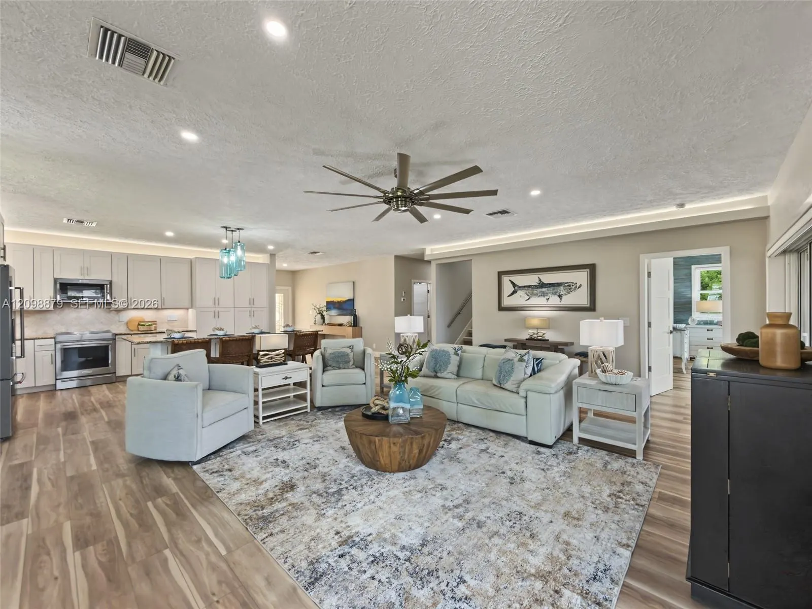 111 Newport Cay