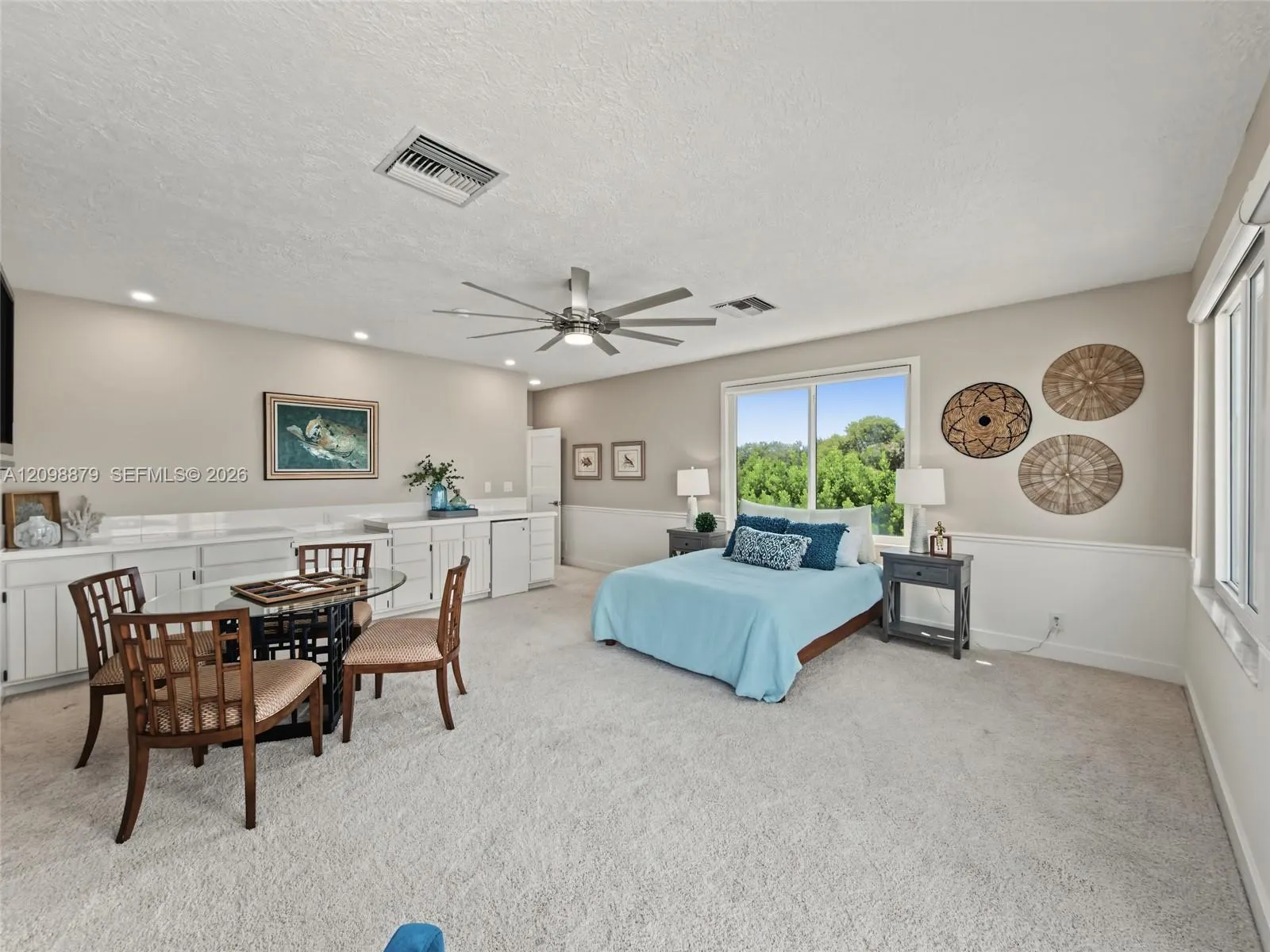 111 Newport Cay