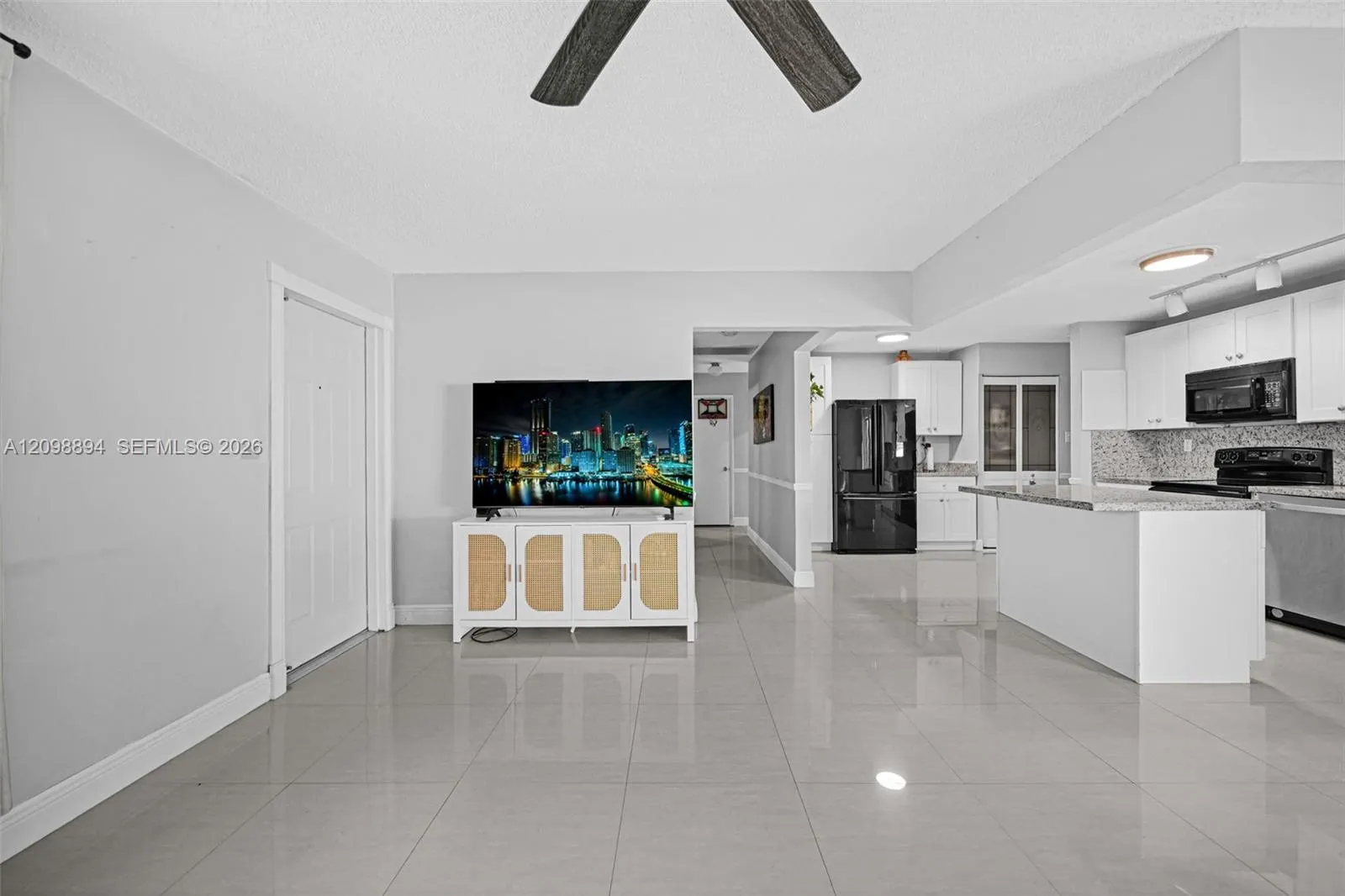230 N 67th Avenue