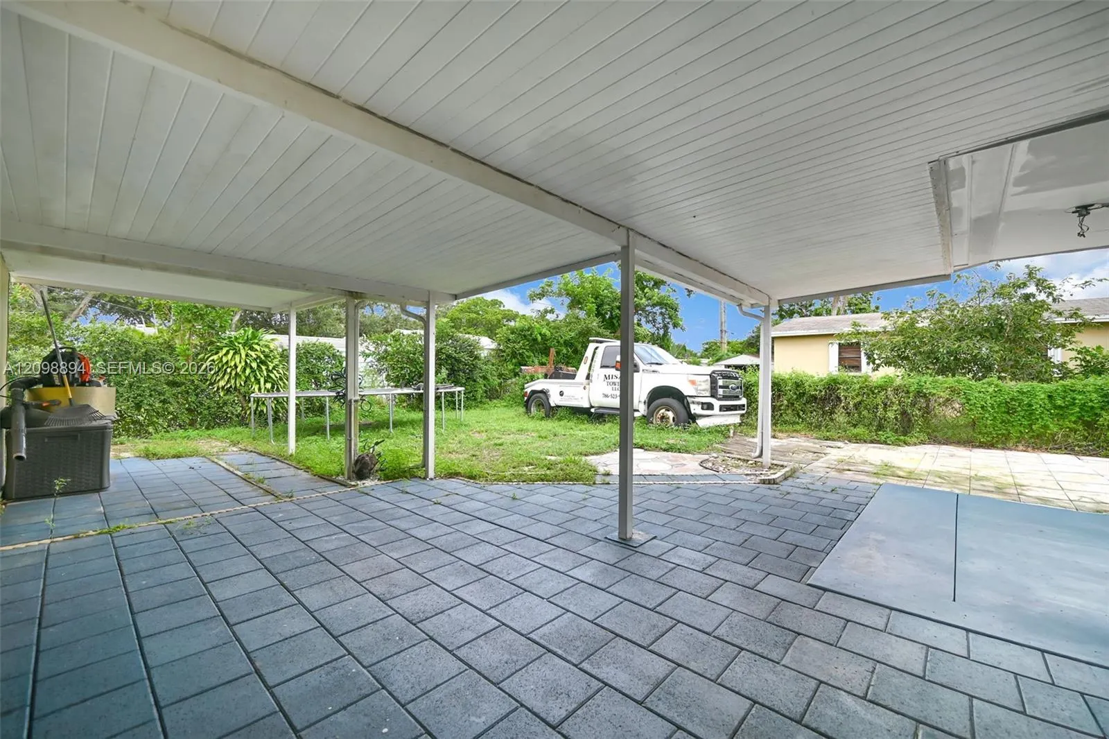 230 N 67th Avenue