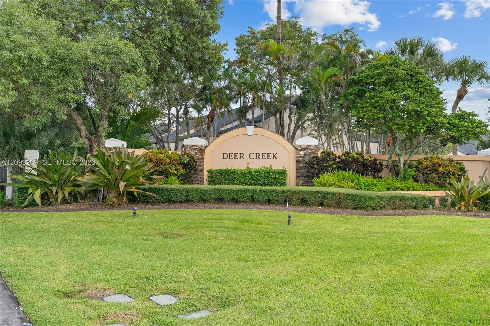 3329 Deer Creek Lake Shore Drive