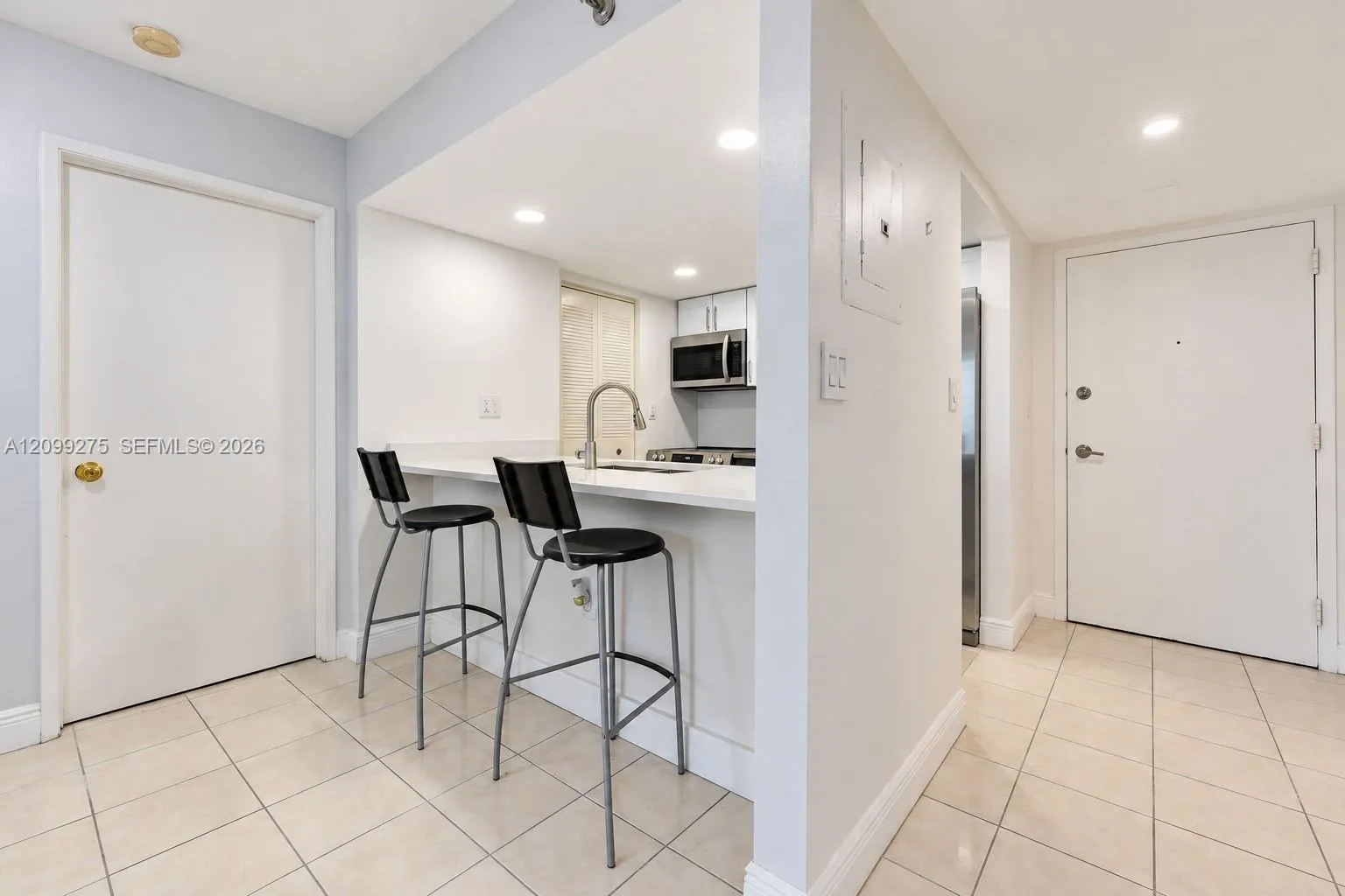 800 N Miami Avenue #E-902